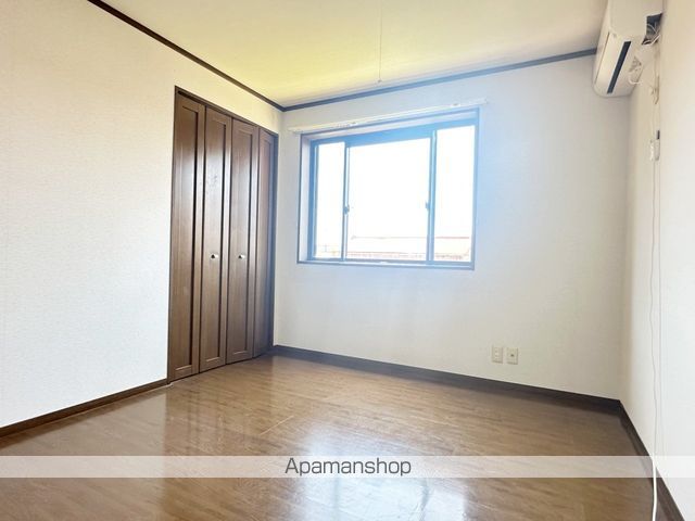 磐田市 2階建 築30年の内装写真