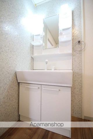 コスメティックスオオフク F棟の内装写真