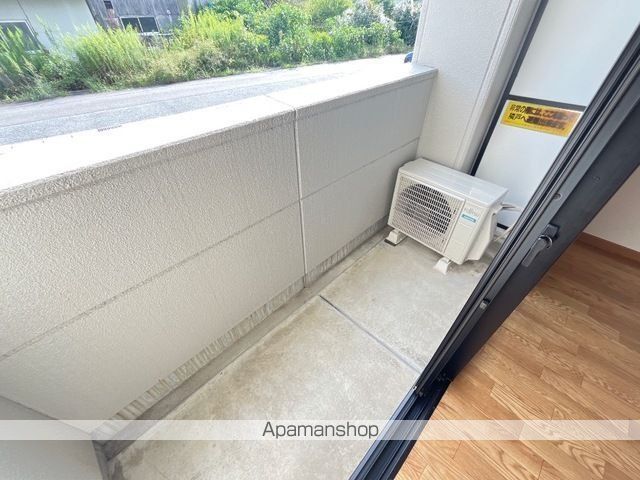 ＪＲ東海道本線 岐阜駅 バス乗車時間：40分 最寄りバス停で下車 徒歩10分 2階建 築20年の内装写真