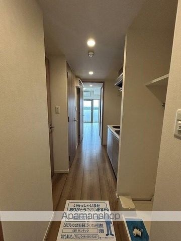 小田急伊勢原駅前マンションの内装写真