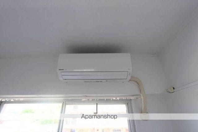 ビレッジハウス今在家2号棟の内装写真