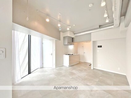 サクラスプリング高輪[1R/32.29m2]のリビング・居間