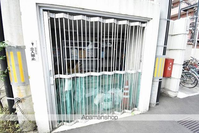 ゼルコウバ中山ハイツ花京院の内装写真