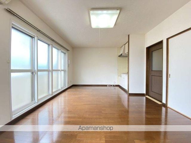 ユピテル参番館の内装写真