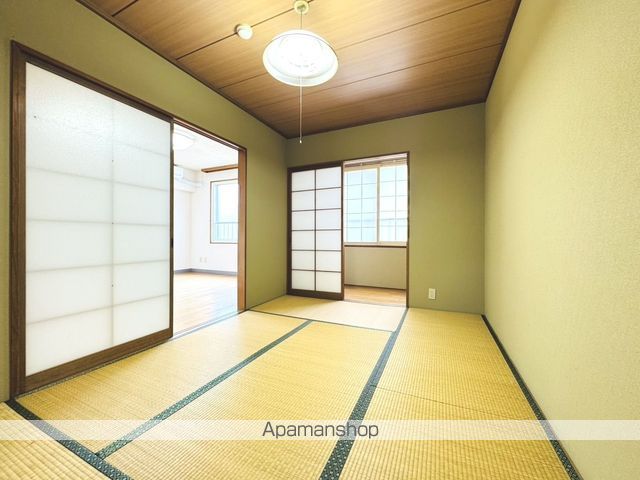 もとい坂フラットの内装写真