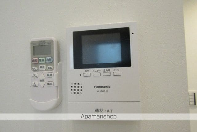 クロスレジデンス布施の内装写真
