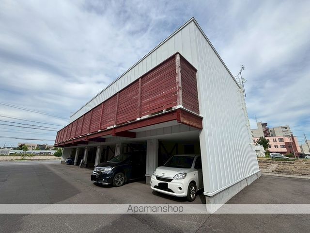 T.M.S A棟の外観写真