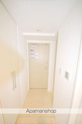 レジディア神田岩本町[1R/22.71m2]の玄関