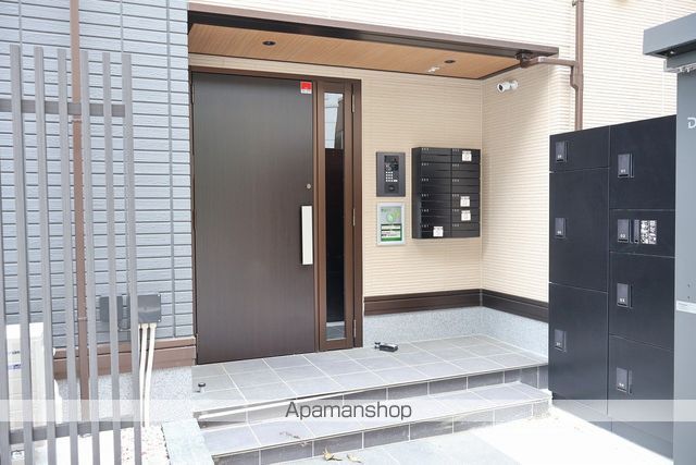 アーバングレイス上杉の玄関写真
