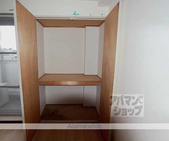 プチラトゥールの内装写真