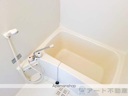 愛媛県松山市南梅本町[1R/28.75m2]のバス