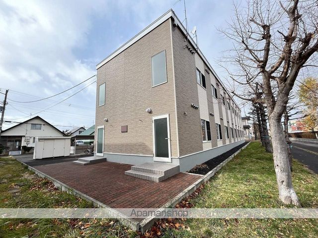 レオパレス花川北の外観写真