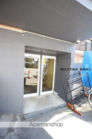 シャンベルタンの玄関写真