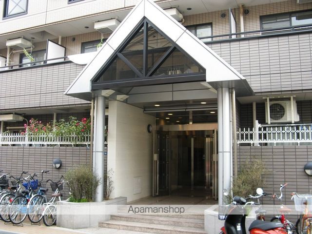 ルネ寿ウエストの玄関写真