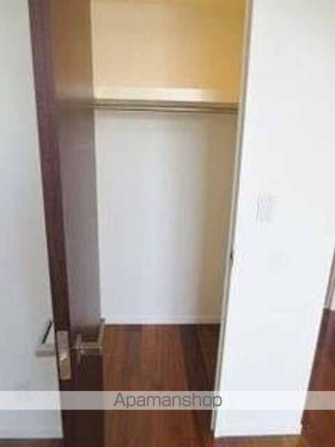 グレンパーク駒場　ＷＥＳＴ棟[3LDK/104.81m2]の収納
