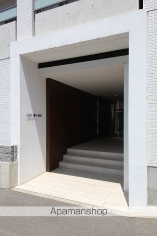 COZY豊中蛍池の玄関写真