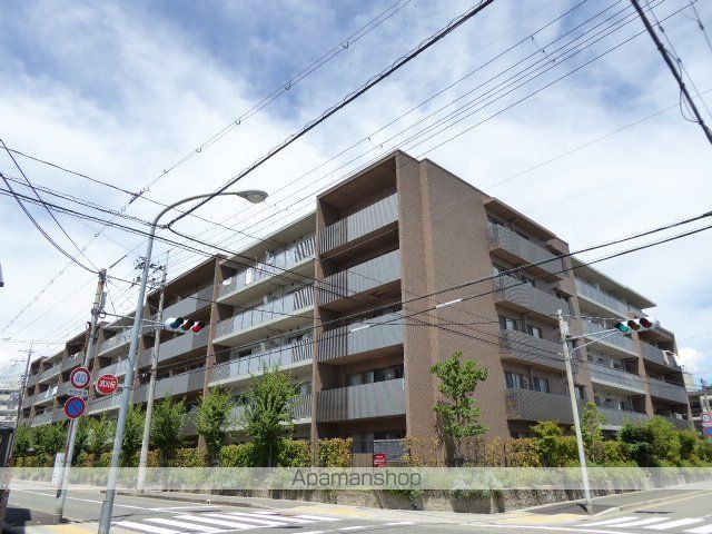甲子園三番町ハイツの外観写真