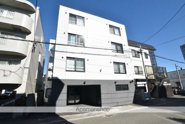 クリスタルN9の外観写真