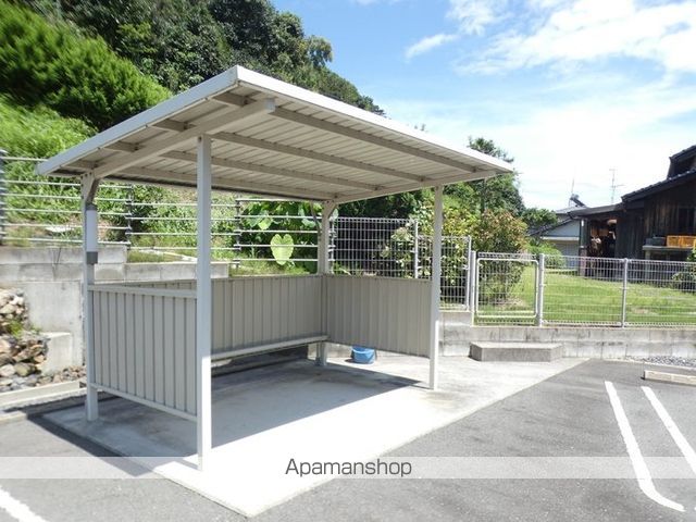 アベニュー中山IIの内装写真