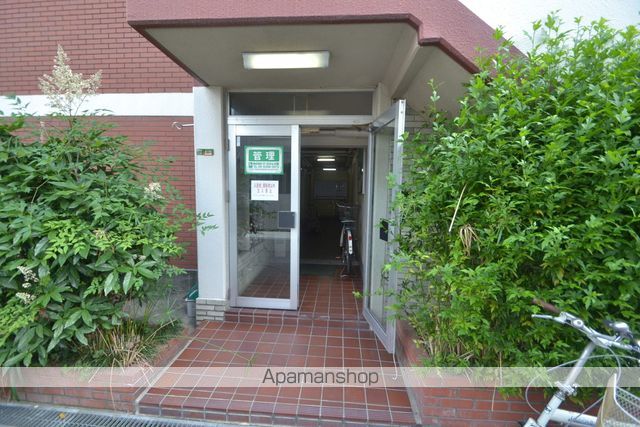 中山ハイツの玄関写真