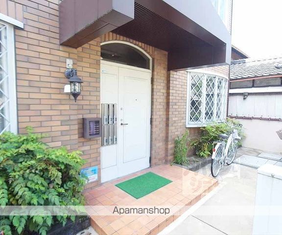 AOI HOUSEの玄関写真