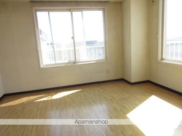 グラン市川の内装写真