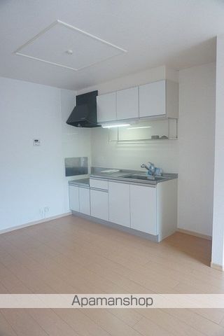 セレブリティ Cの内装写真