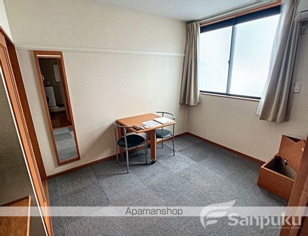 レオパレスエスペーロ本町の内装写真