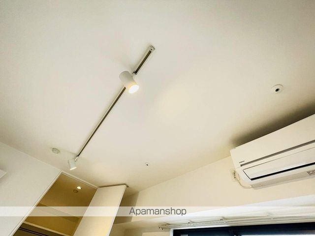 COZY阿由知通の内装写真