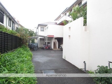 エイトピア成田東[1LDK/51.58m2]のエントランス1