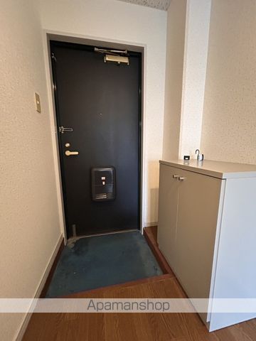 リマーカーブル己斐の内装写真