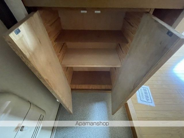 ハイツヤグルマの内装写真