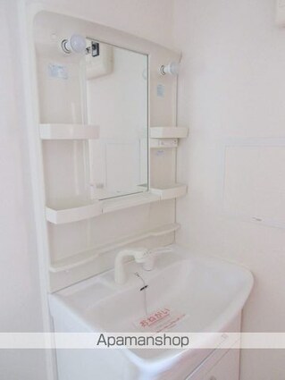 山梨県甲府市大里町[2LDK/58.8m2]の洗面所