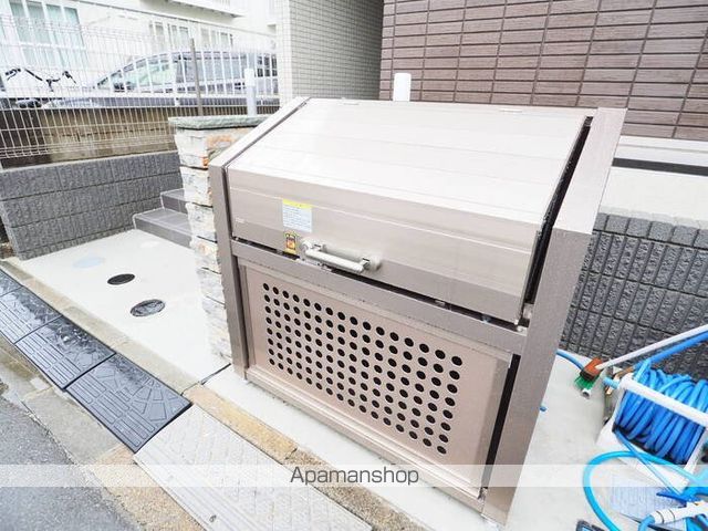 OKUE IIの内装写真