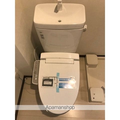 レスピーロ能見台 B棟の内装写真