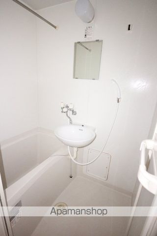 レオパレスワンダーランド IIIの内装写真