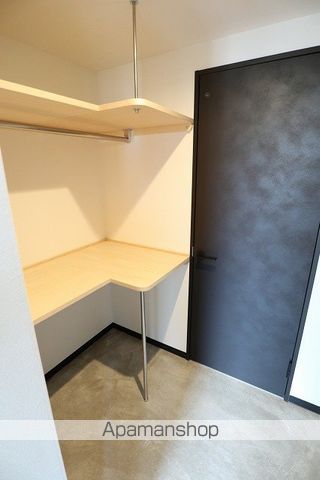 レブニーズ ザ・レジデンス N21の内装写真