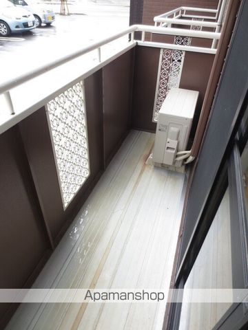 サーフスリー曽師 B棟の内装写真