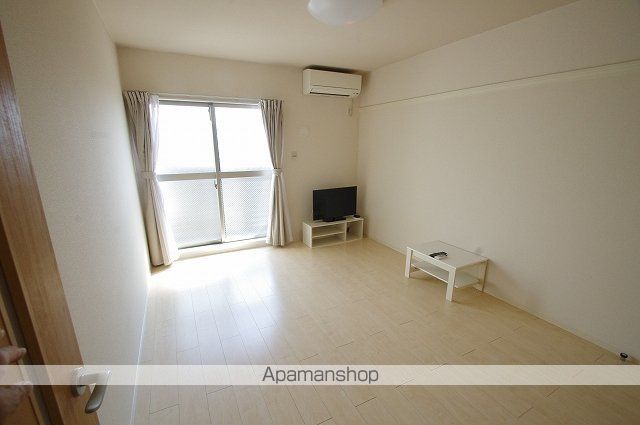 クレイノグランメゾン アオイの内装写真