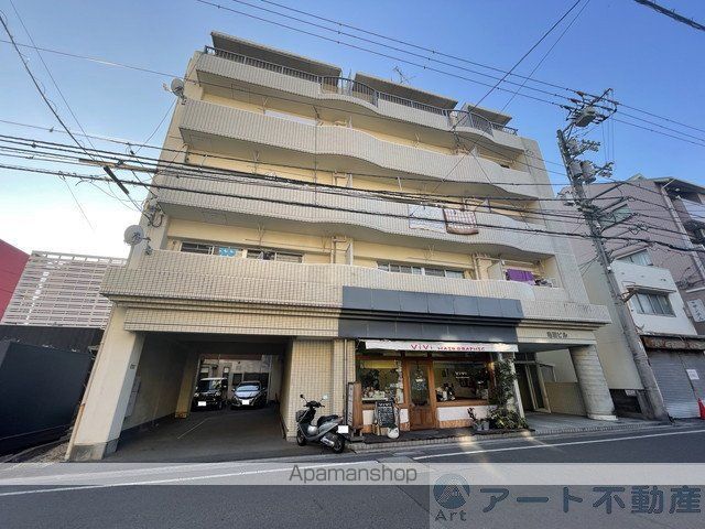 亀田ビルの外観写真