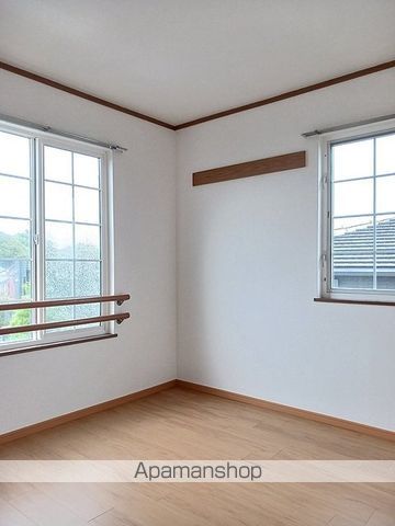 グリーンヒルズ富塚Bの内装写真