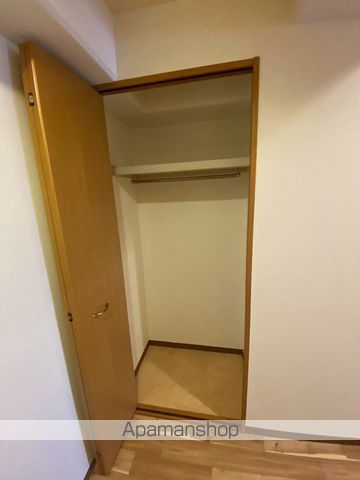 リバースクウェア103の内装写真