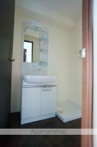 トラストレジデンス博多駅南の内装写真