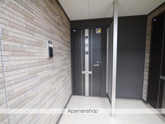 グリーネストの玄関写真