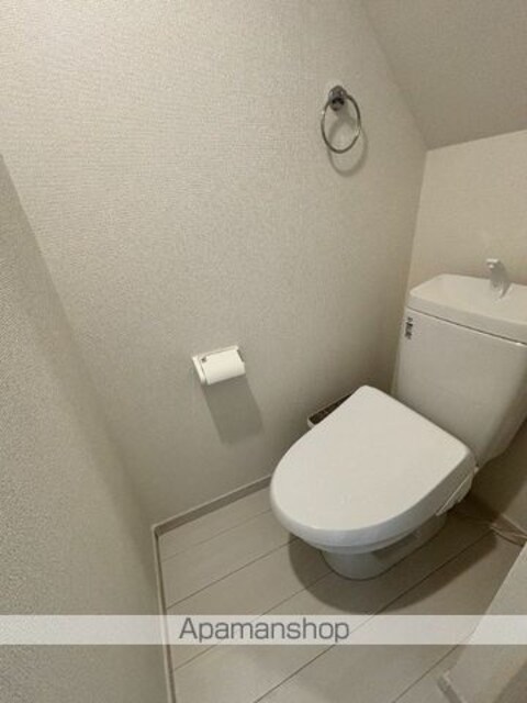 マーレ弦巻[1R/18.06m2]のトイレ