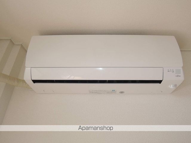 ロイヤルハイツ廣瀬100の内装写真