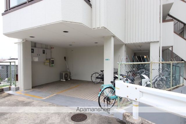 久代ハイツの玄関写真