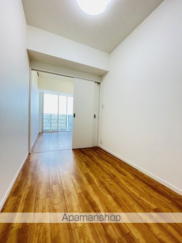 CORNES HOUSE NAGOYAの内装写真