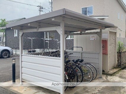 レオパレスリバーポート[1K/23.61m2]の共用部2