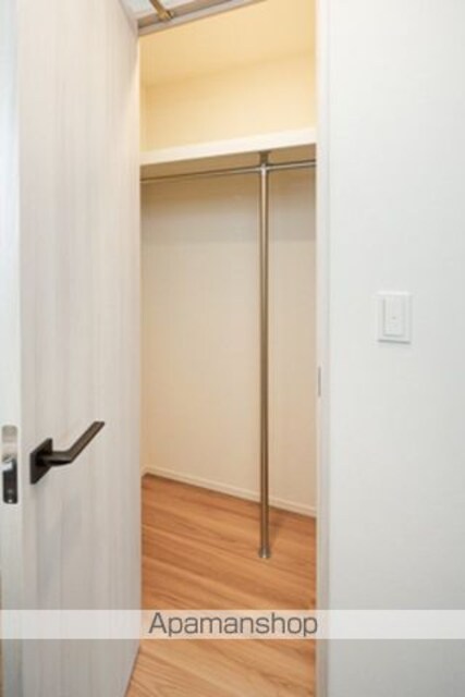 レガシス中目黒[1R/28.16m2]の収納